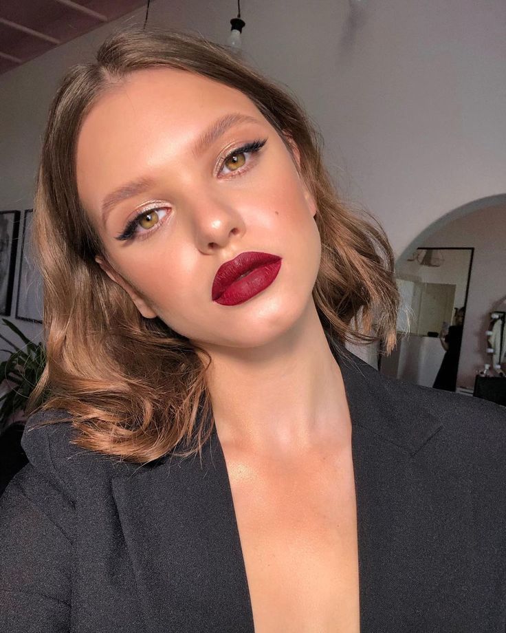 Classic Red Lip