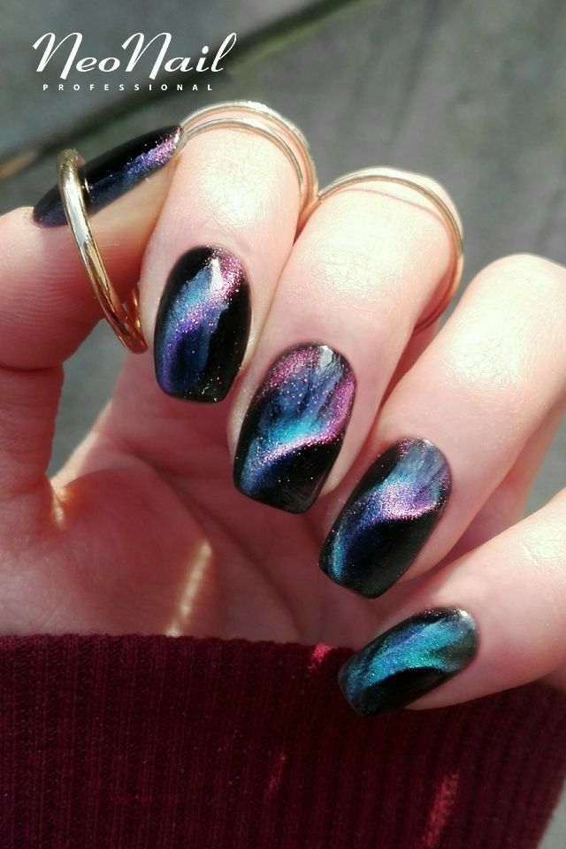 Galaxy Nails