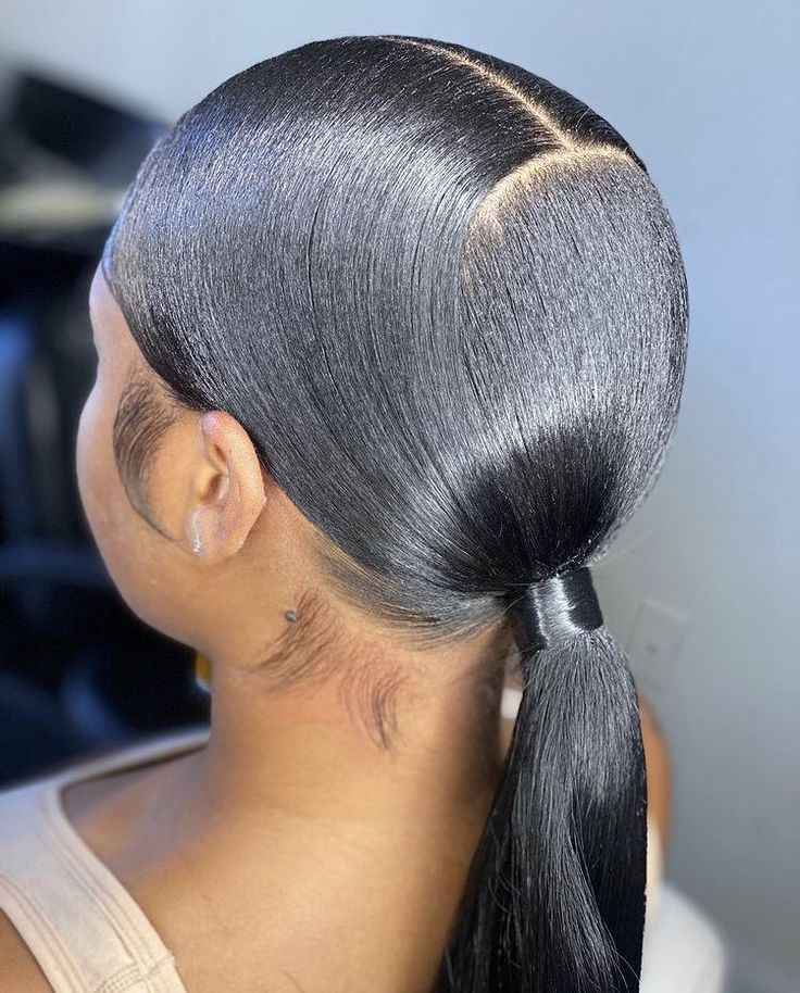 Low Sleek Ponytail