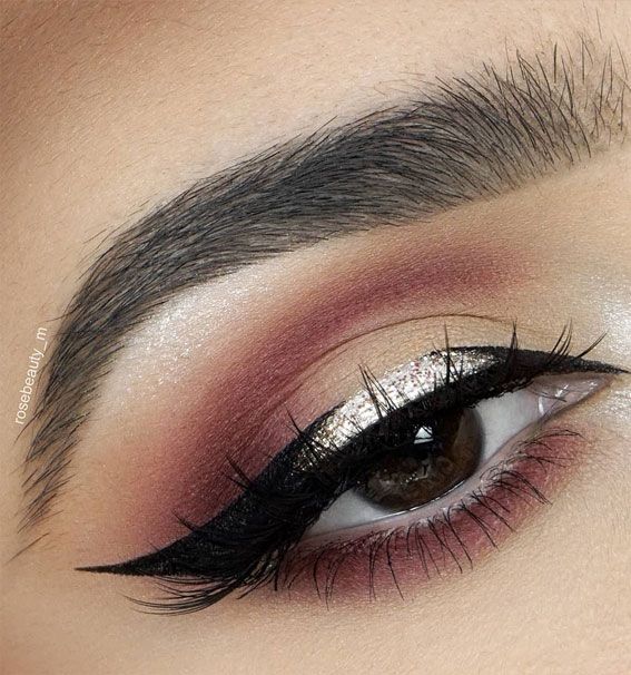 Metallic Eyeliner