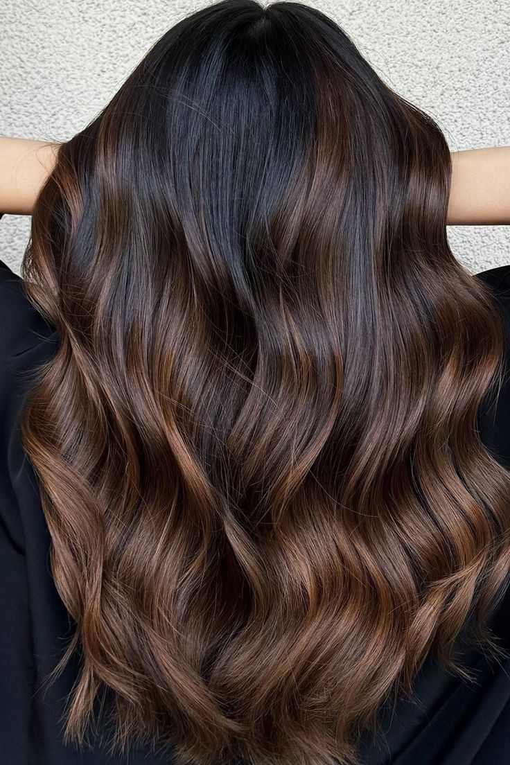 Soft Caramel Waves