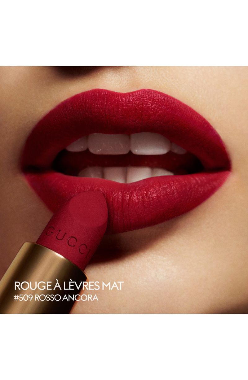 L'Oréal Paris Age Perfect Luminous Hydrating Lipstick